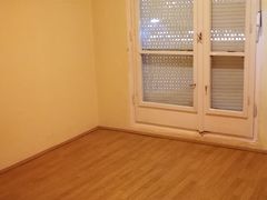 Eladó lakás Pécs, Uránváros 3. kép