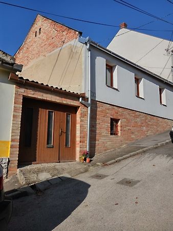 Eladó ház Pécs, Tettye 2. kép