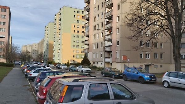 Eladó lakás Veszprém 1. kép