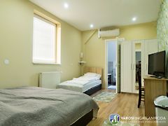 Eladó ház Budapest, X. kerület 3. kép