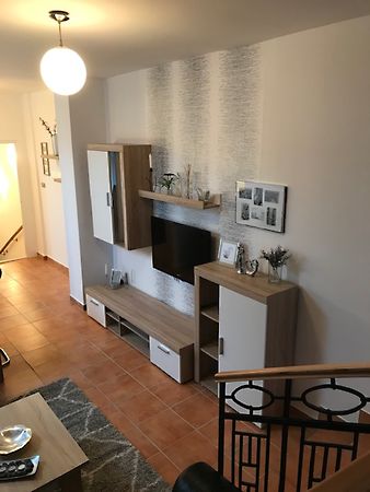 Kiadó lakás Eger, Belváros 1. kép