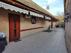Eladó ház Esztergom, Belváros 3. kép