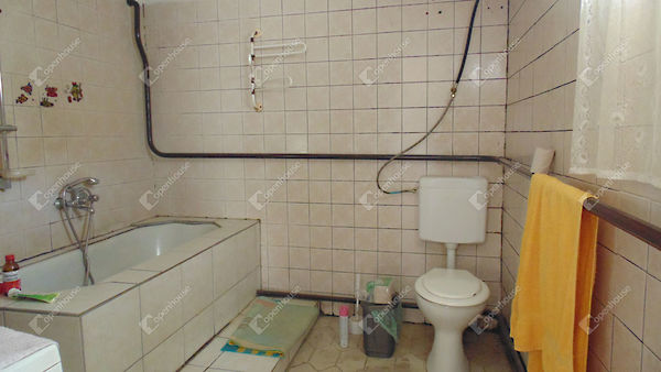 Eladó ház Szajol 4. kép