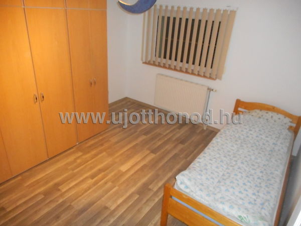 Kiadó lakás Szeged, Alsóváros 21. kép