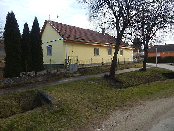 Eladó ház Szőlősgyörök 2. kép