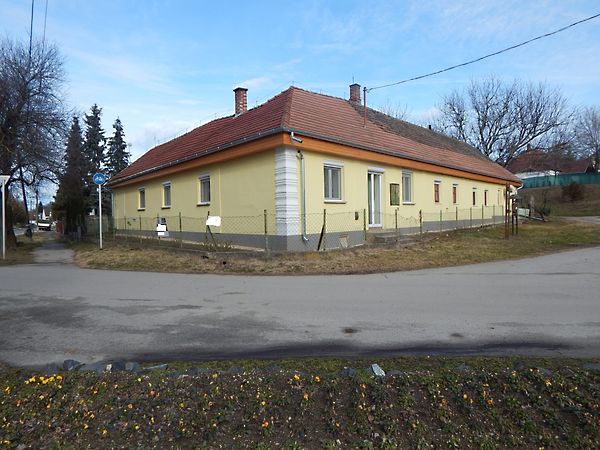 Eladó ház Szőlősgyörök 1. kép