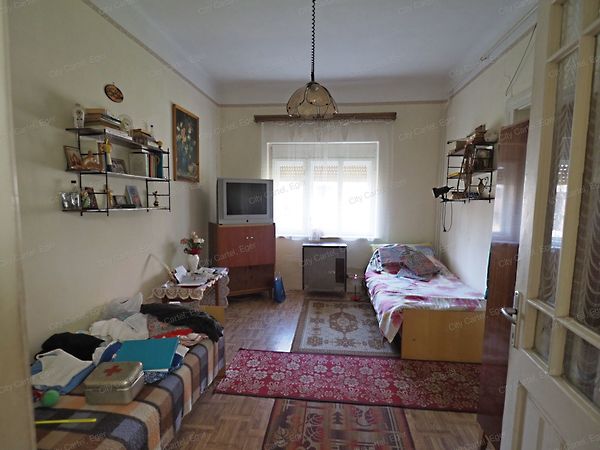 Eladó lakás Eger, Hatvani Hóstya 1. kép