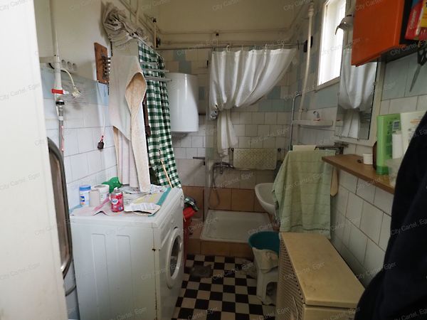 Eladó lakás Eger, Hatvani Hóstya 10. kép