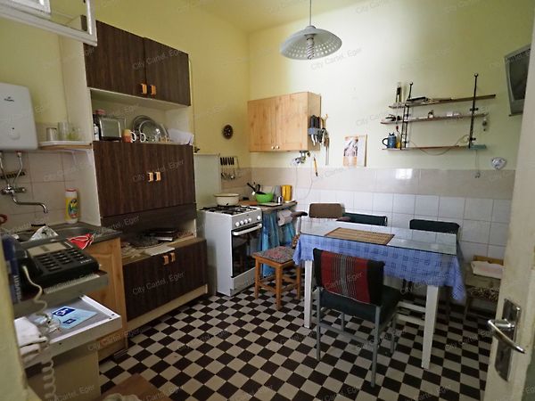 Eladó lakás Eger, Hatvani Hóstya 14. kép