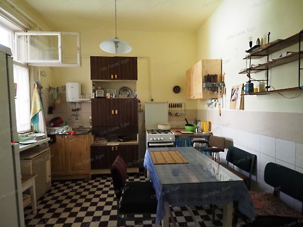 Eladó lakás Eger, Hatvani Hóstya 15. kép