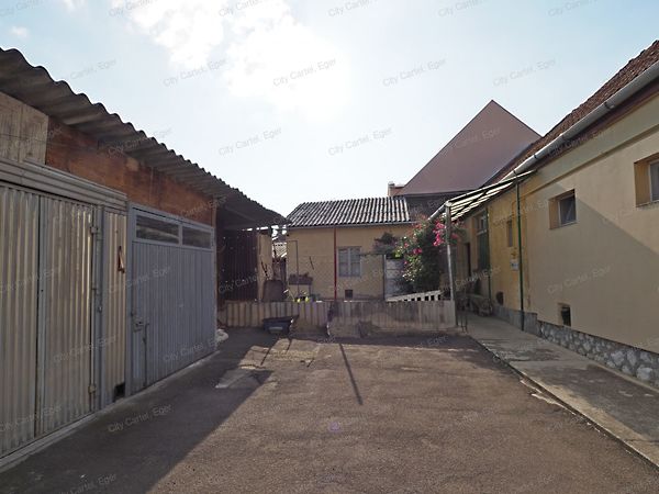 Eladó lakás Eger, Hatvani Hóstya 19. kép