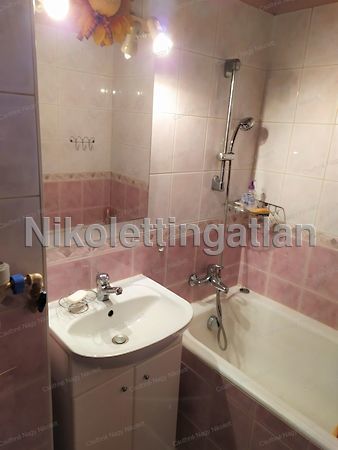 Eladó lakás Debrecen 6. kép