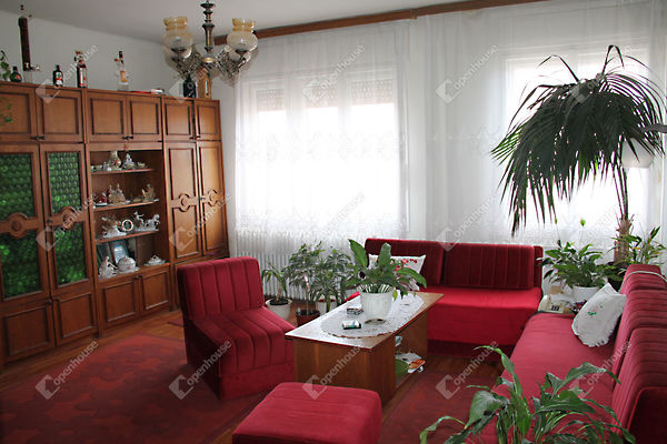 Eladó ház Szombathely 1. kép
