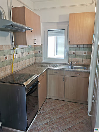 Kiadó lakás Szolnok, Belváros 11. kép