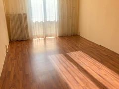 Eladó lakás Dunaújváros, Belváros 3. kép