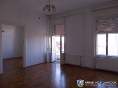 Eladó lakás Győr, Belváros 2. kép