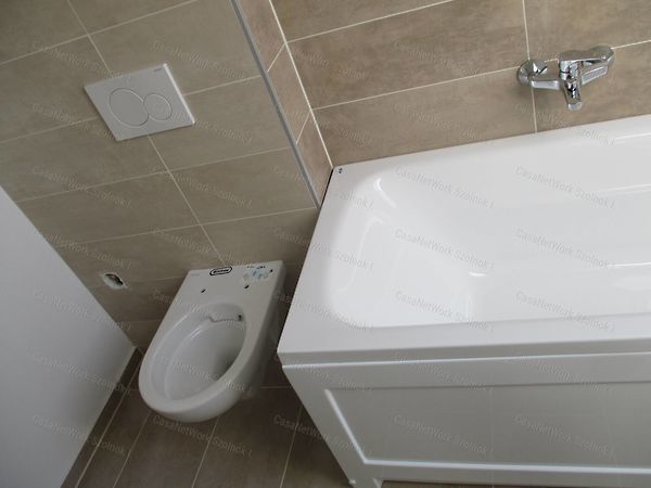 Eladó lakás Szolnok, Belváros 8. kép