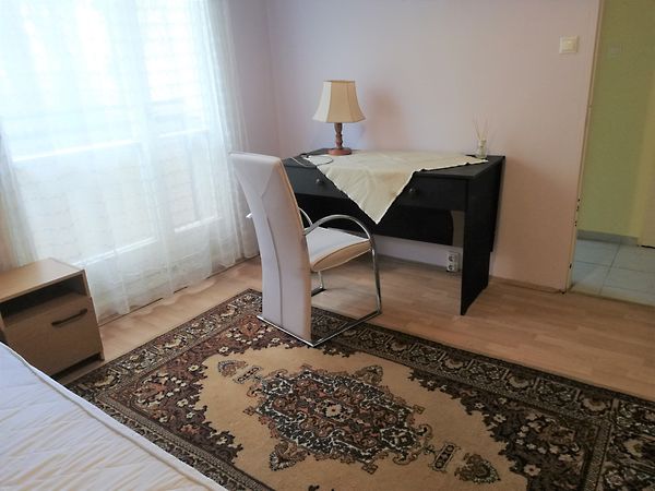 Kiadó lakás Pécs, Egyetemváros 11. kép