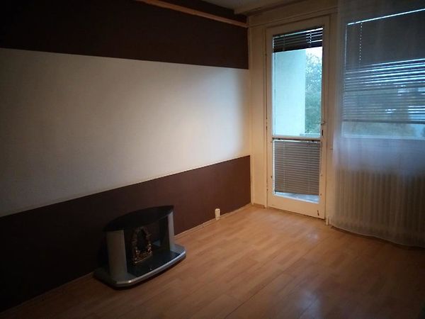Eladó lakás Dunaújváros 1. kép