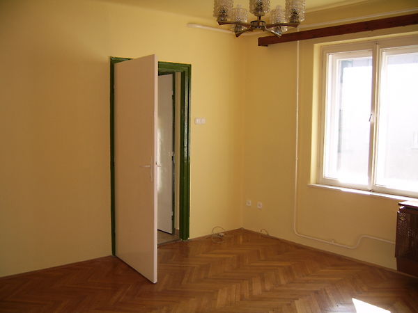 Kiadó lakás Pécs, Belváros 7. kép