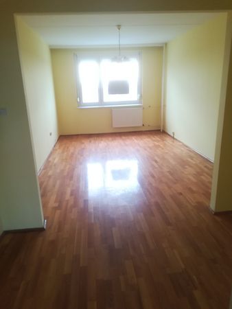 Eladó lakás Székesfehérvár, Belváros 7. kép