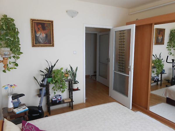 Eladó lakás Debrecen, Újkert 1. kép