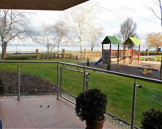 Eladó lakás Siófok, Arany-part 1. kép