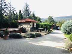 Eladó nyaraló Pócsmegyer 2. kép
