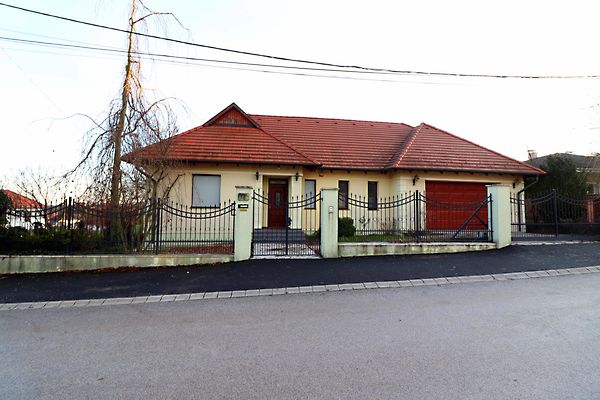 Eladó ház Miskolc, Görömböly 1. kép