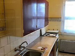 Eladó lakás Debrecen 2. kép