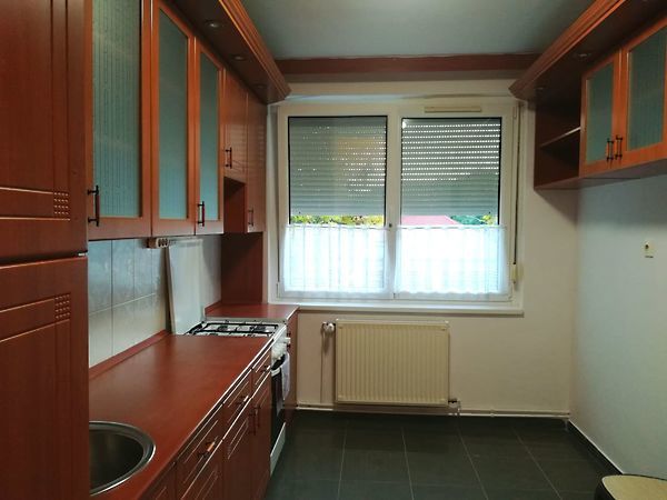 Kiadó lakás Debrecen, Nagyerdő 1. kép