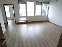 Kiadó lakás Székesfehérvár, Belváros 6. kép