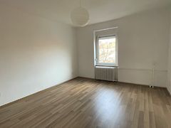 Eladó lakás Dunaújváros, Belváros 2. kép