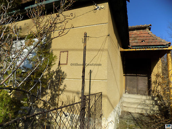 Eladó ház Győr, Ménfőcsanak 1. kép