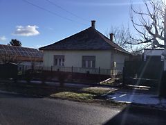Eladó ház Dunaújváros, Óváros
