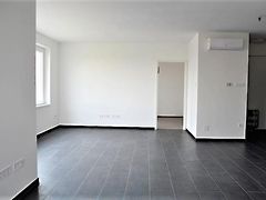 Kiadó lakás Győr, Kismegyer 6. kép
