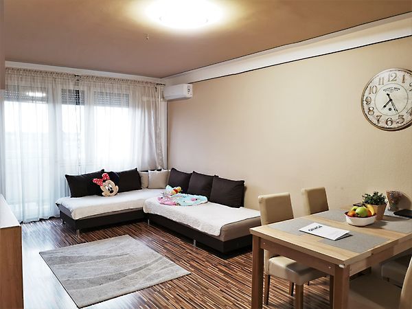 Eladó lakás Dunaújváros, Belváros 1. kép