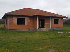 Eladó ház Kulcs 4. kép