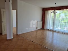 Eladó lakás Székesfehérvár, Belváros 2. kép