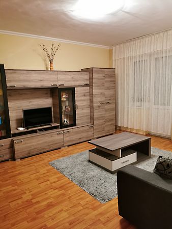 Kiadó lakás Debrecen, Belváros 1. kép