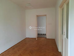 Eladó lakás Szeged 6. kép
