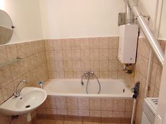 Kiadó lakás Székesfehérvár, Belváros 4. kép