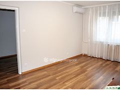 Eladó lakás Debrecen 3. kép