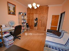 Eladó lakás Szombathely 2. kép