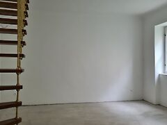 Eladó lakás Esztergom, Belváros 3. kép