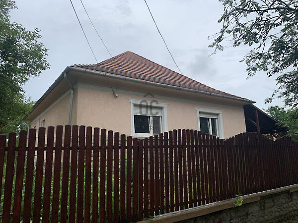 Eladó ház Kazincbarcika, Belváros