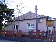 Eladó ház Poroszló 2. kép