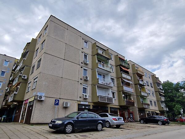 Eladó lakás Kecskemét, Széchenyiváros