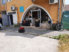 Eladó üzlethelyiség Szeged