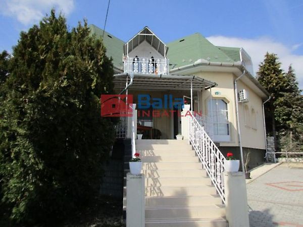 Eladó ház Hatvan 1. kép